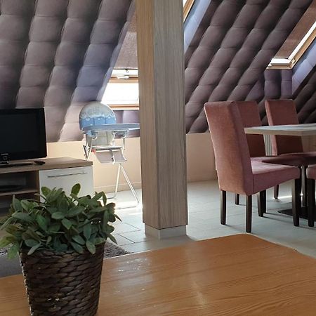 Szabó Lux Apartman Sárvár Exterior foto